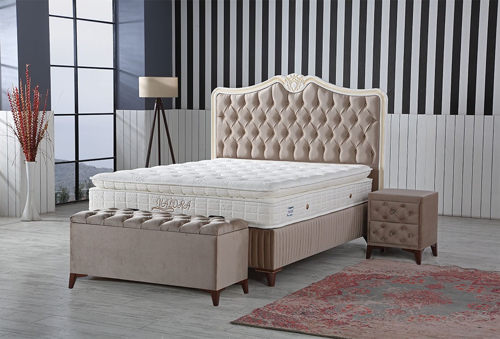 Carina LIT COFFRE 9401
