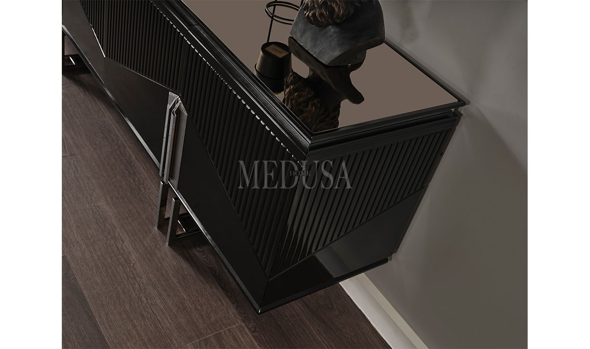 Dolce Siyah Yemek Odası