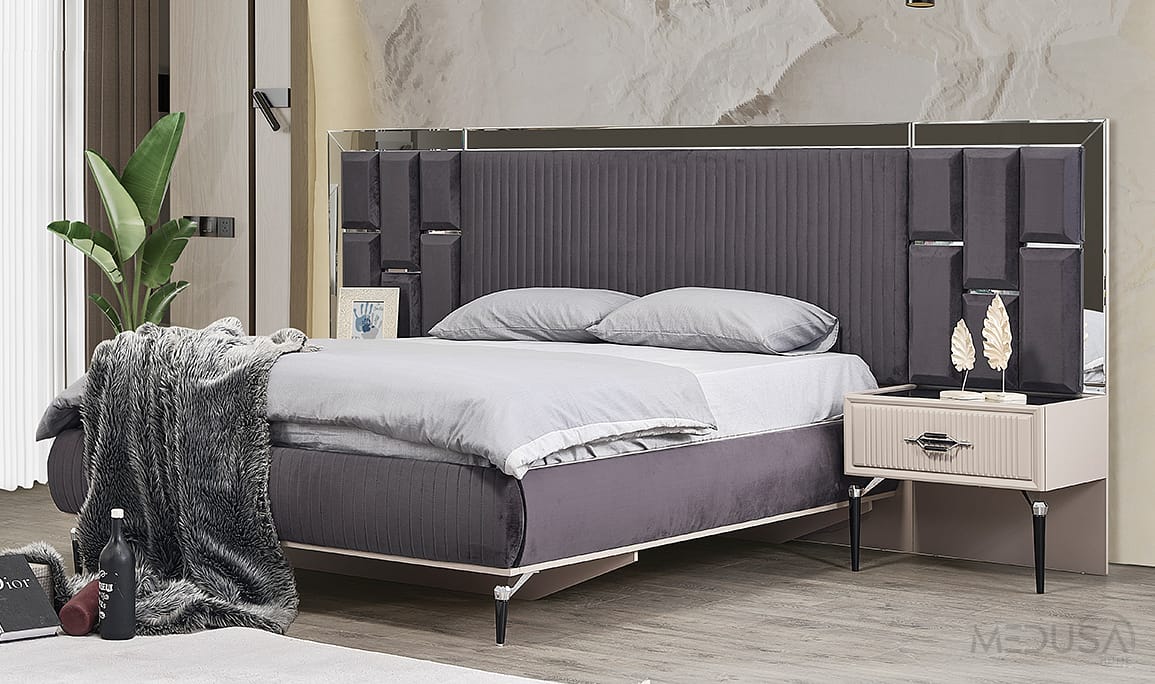 Kumsal 6 Kapılı Yatak Odası