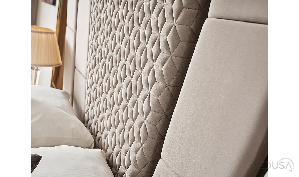 Lounge Luxury Karyola
