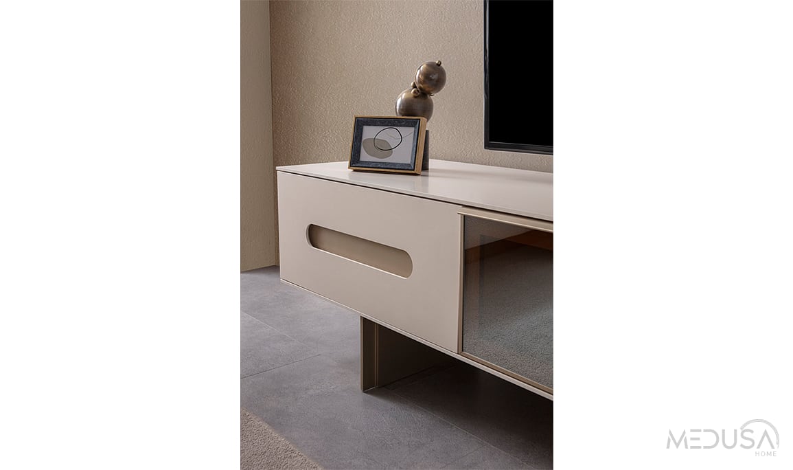 Maldiv Tv Ünitesi