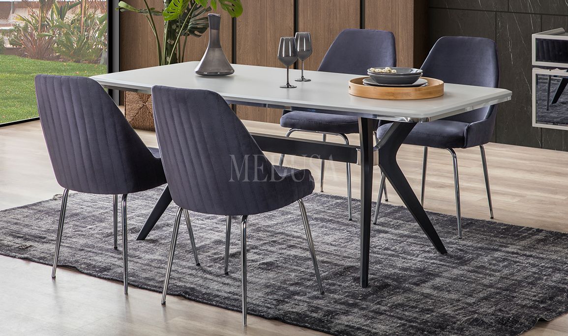 Parma Yemek Odası
