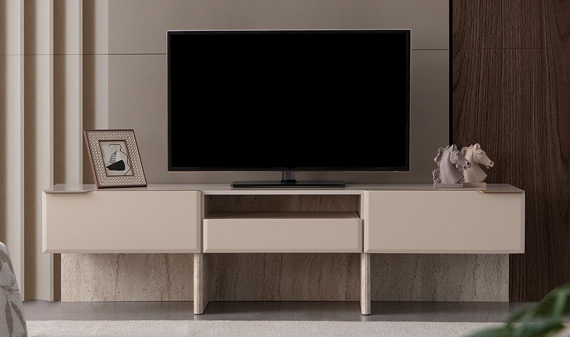 Solar Tv Ünitesi
