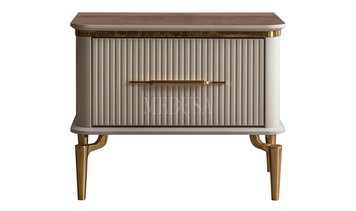 Royal Gold Komodin